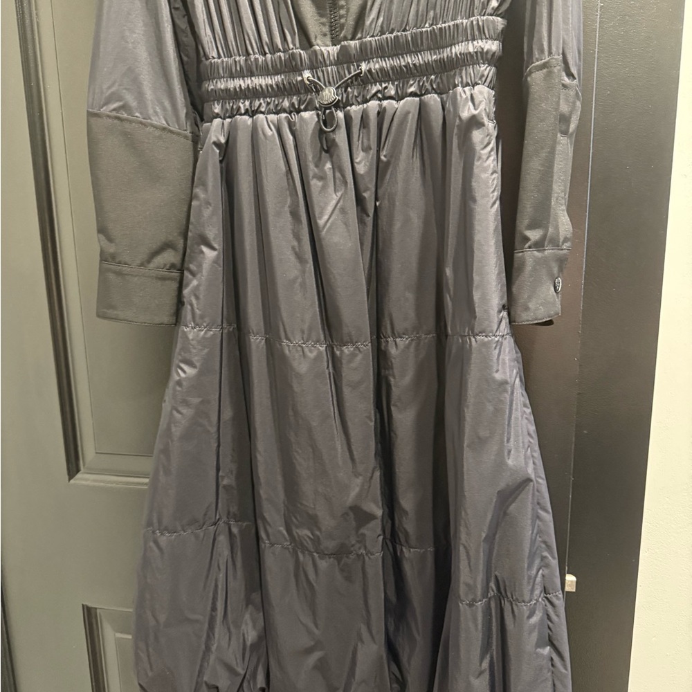 Moncler Black Sheath Dress with Cuffed Sleeves - Picture 6 of 6